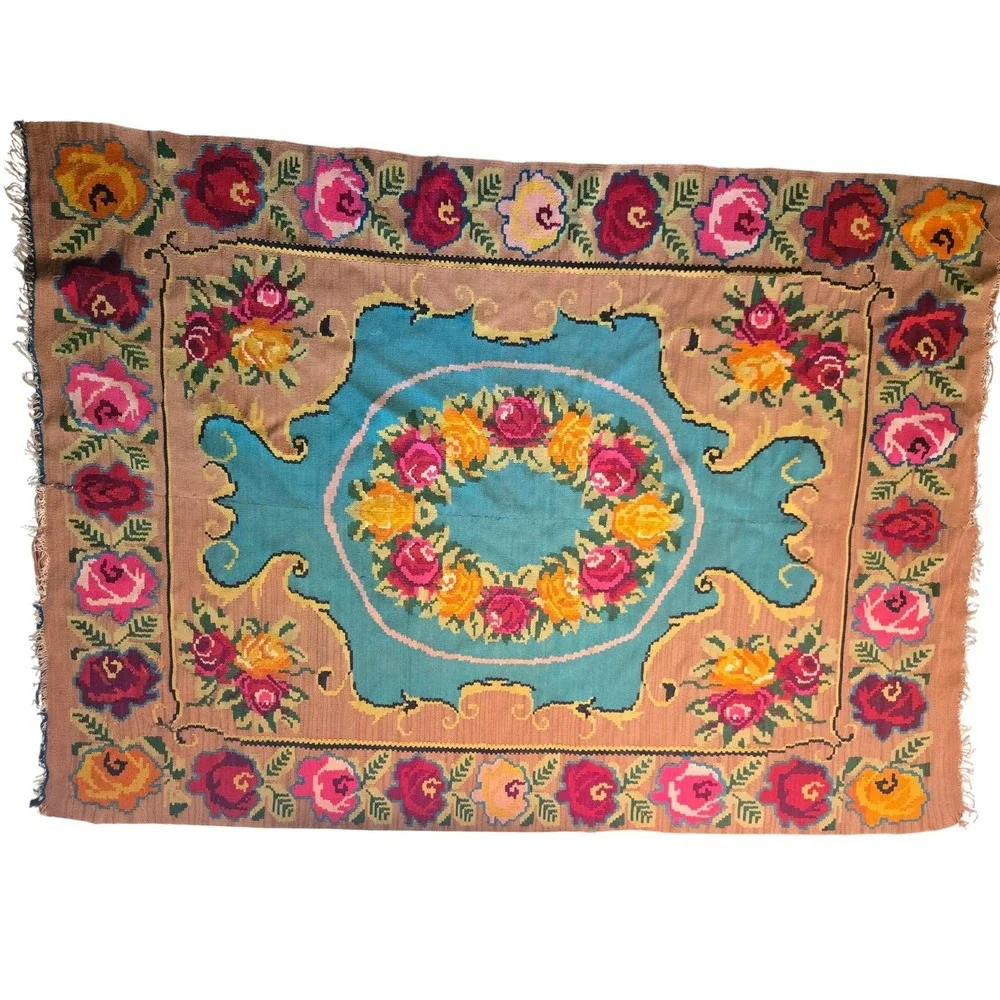 Vintage Handwoven Kilim Rug Floral Medallion Turquoise Tan Boho Flatweave Fringe